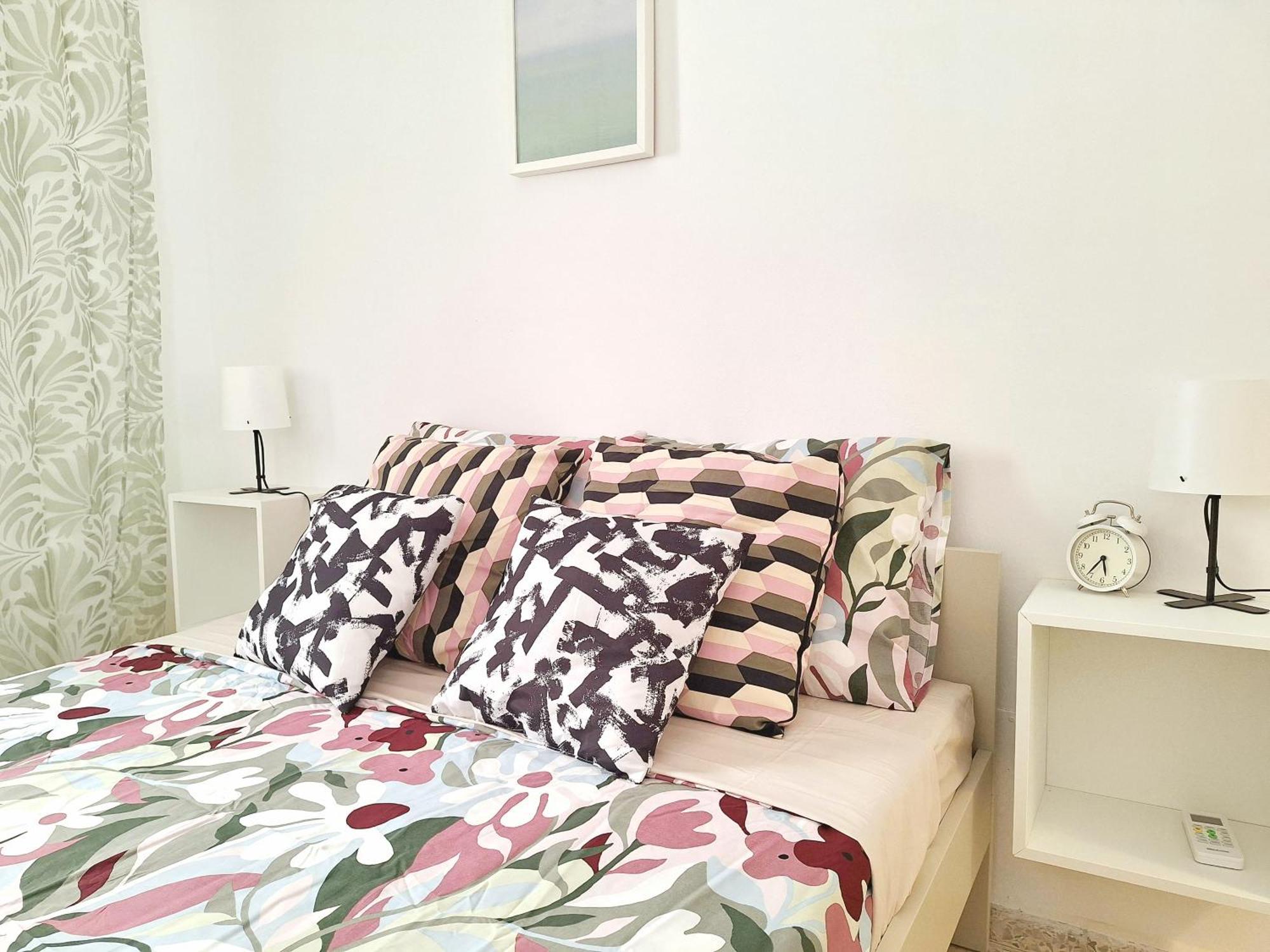 Sunny Malaga Centre Flats, 2 Options, With Balcony Or Terrace Apartment Bagian luar foto