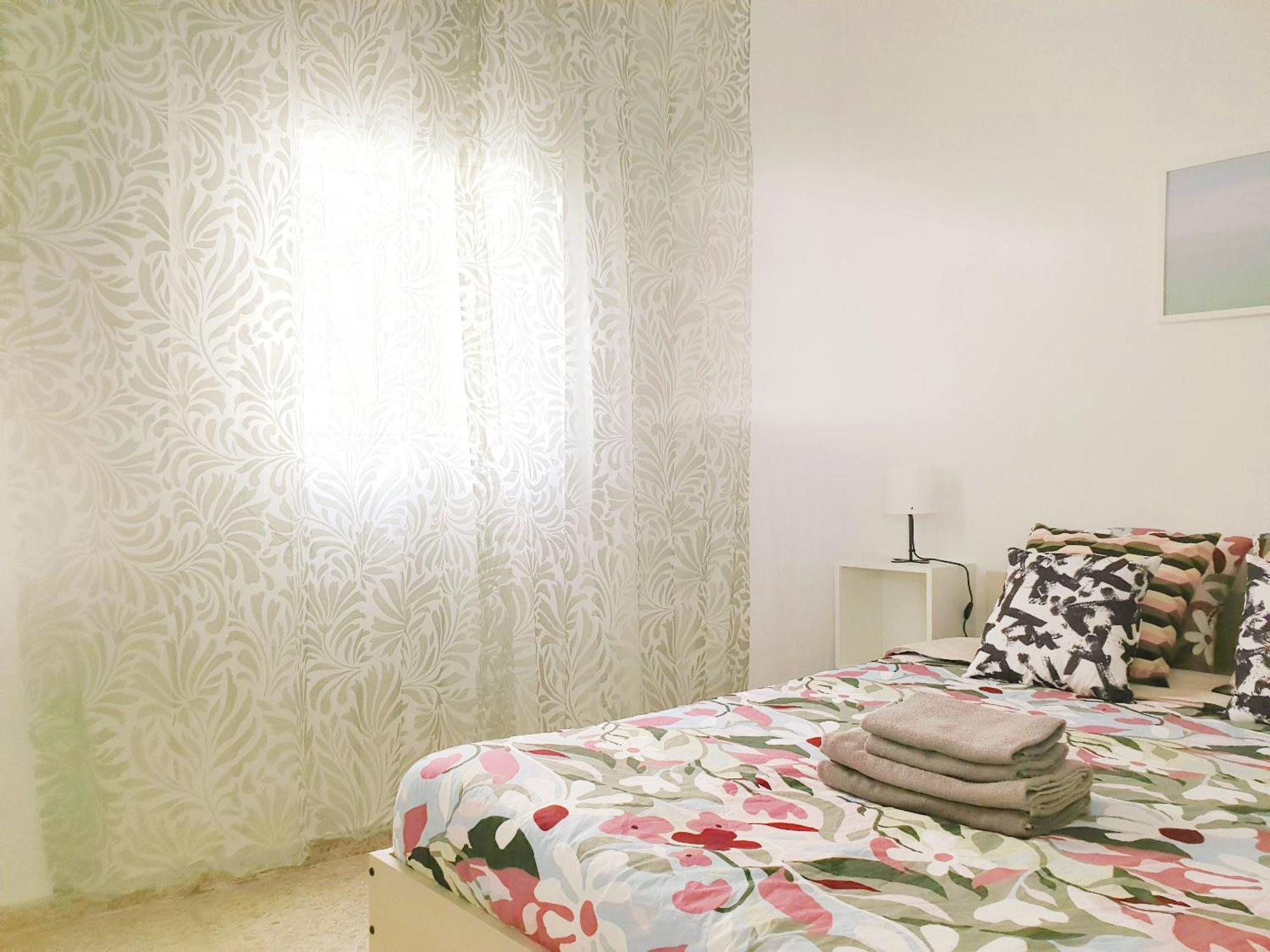 Sunny Malaga Centre Flats, 2 Options, With Balcony Or Terrace Apartment Bagian luar foto